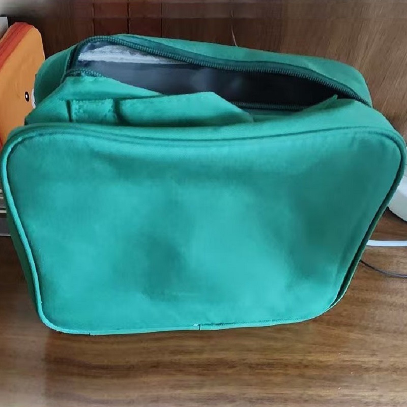 Wodoodporna apteczka pierwszej – First Aid Kit Camping recenzja i cena