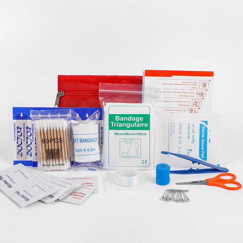 14-częściowy Zestaw Pierwszej  – First Aid Kit Camping recenzja i cena
